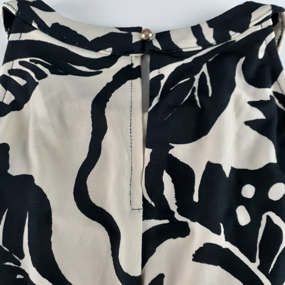 New York & Company Floral Print Top - Picture 7 of 7